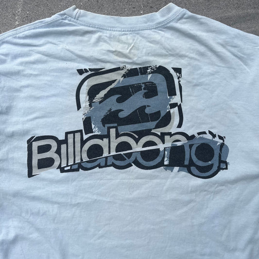 icy billabong backhit ❄️🧊- M/L