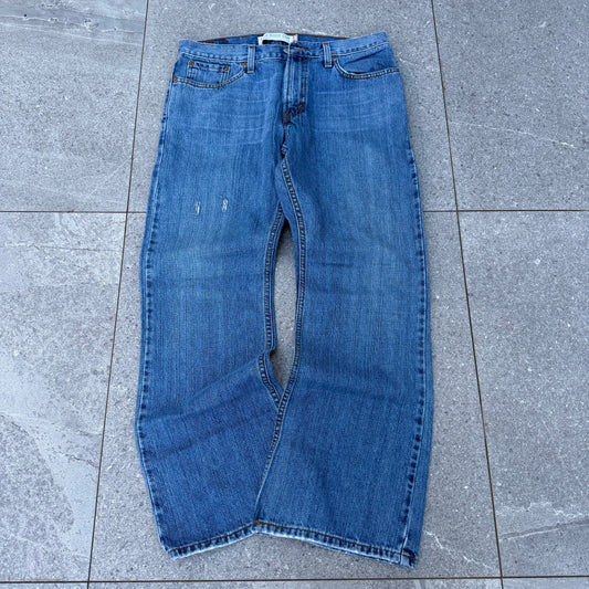 nice lil 527 pair - 33x30”
