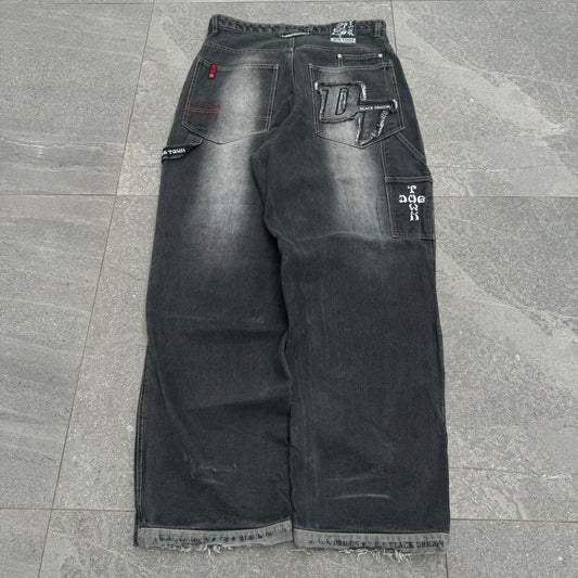 crazy dogtown jeans - 34x32”