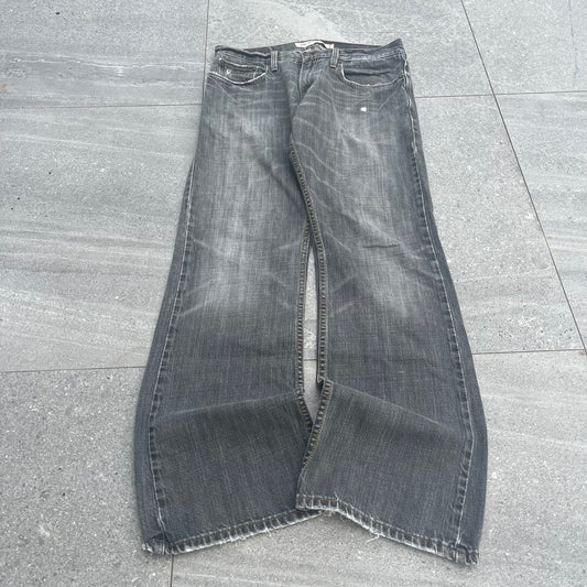 grail levi low rise bootcuts - 32x32”