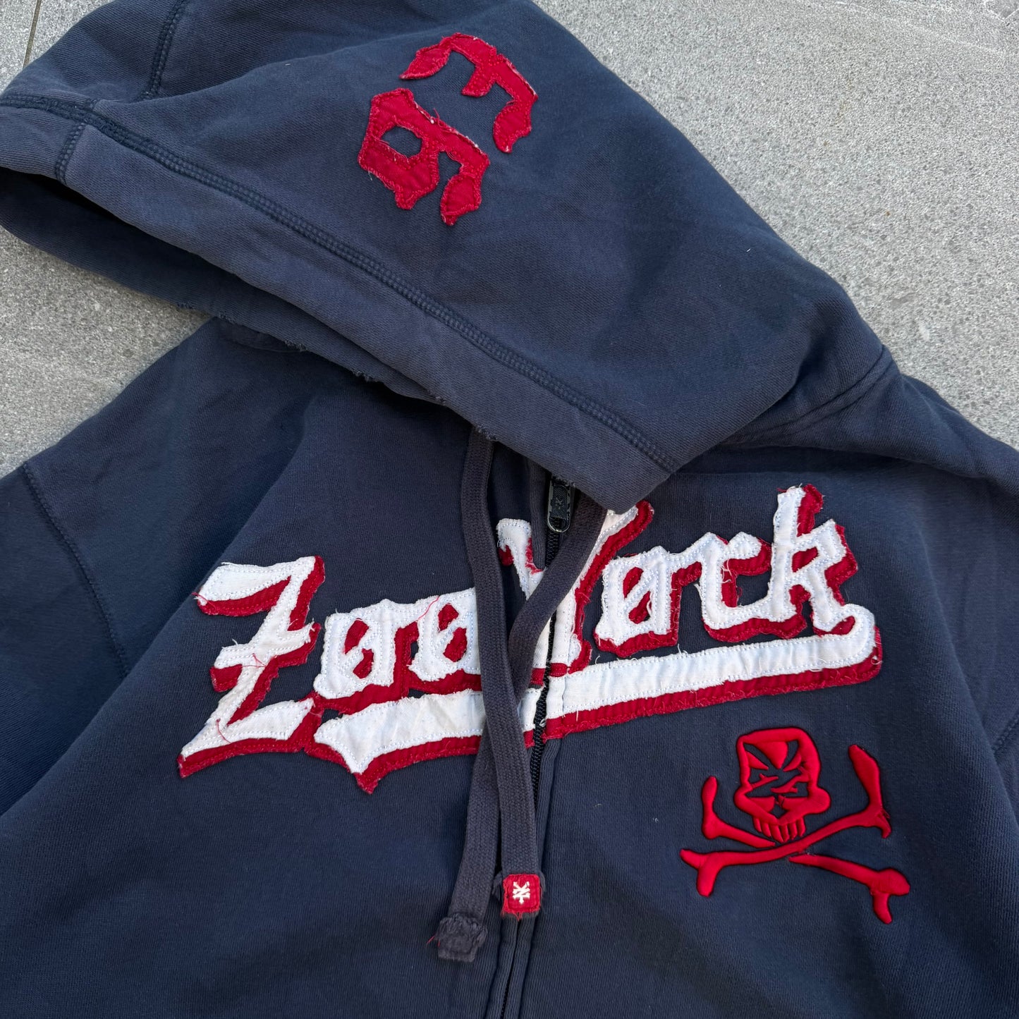 absolute grail zoo york hoodie. XL