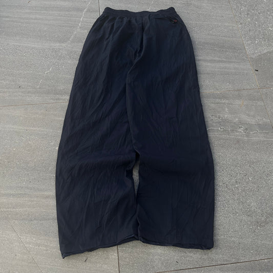 baggy fit nikes - 30”