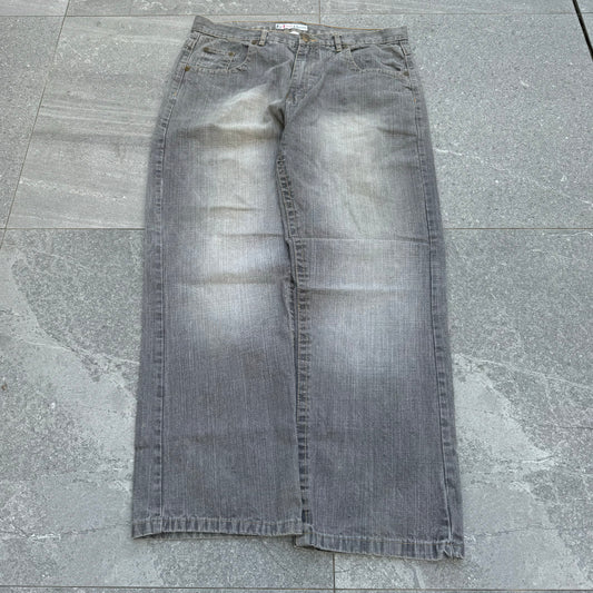clean br jeans - 38x32”