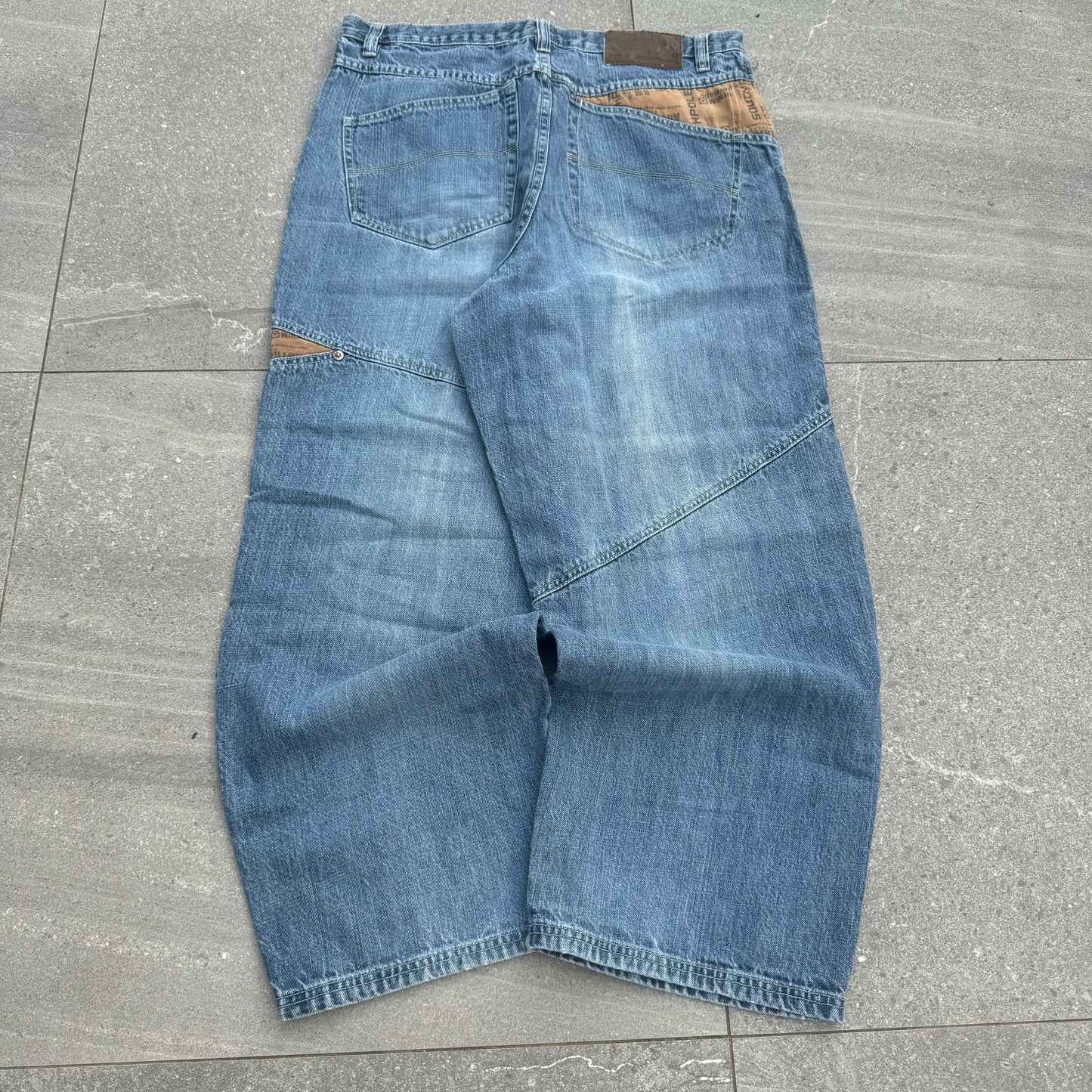 hugeee southpole panels - 36x30”