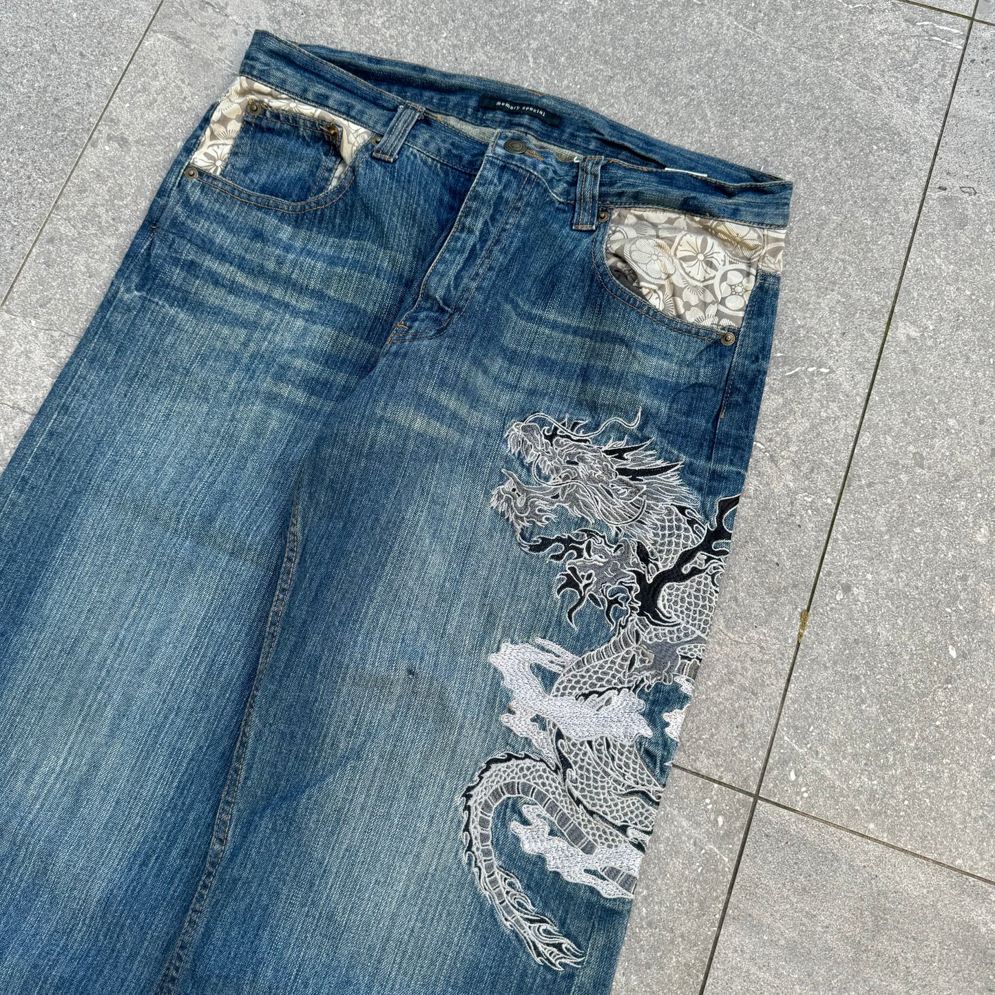 memoryspecial japanese side hits - 34x33”