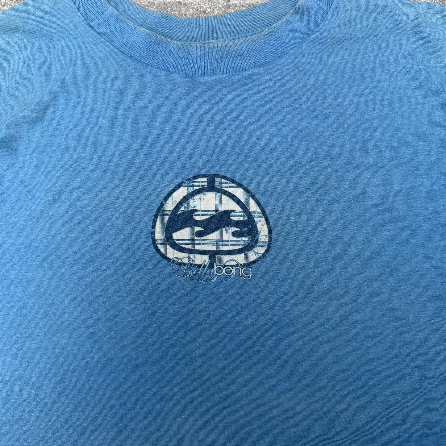 ocean plaid billabong backhit - M