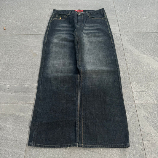 most beautiful rocawear jeans - 36x33”