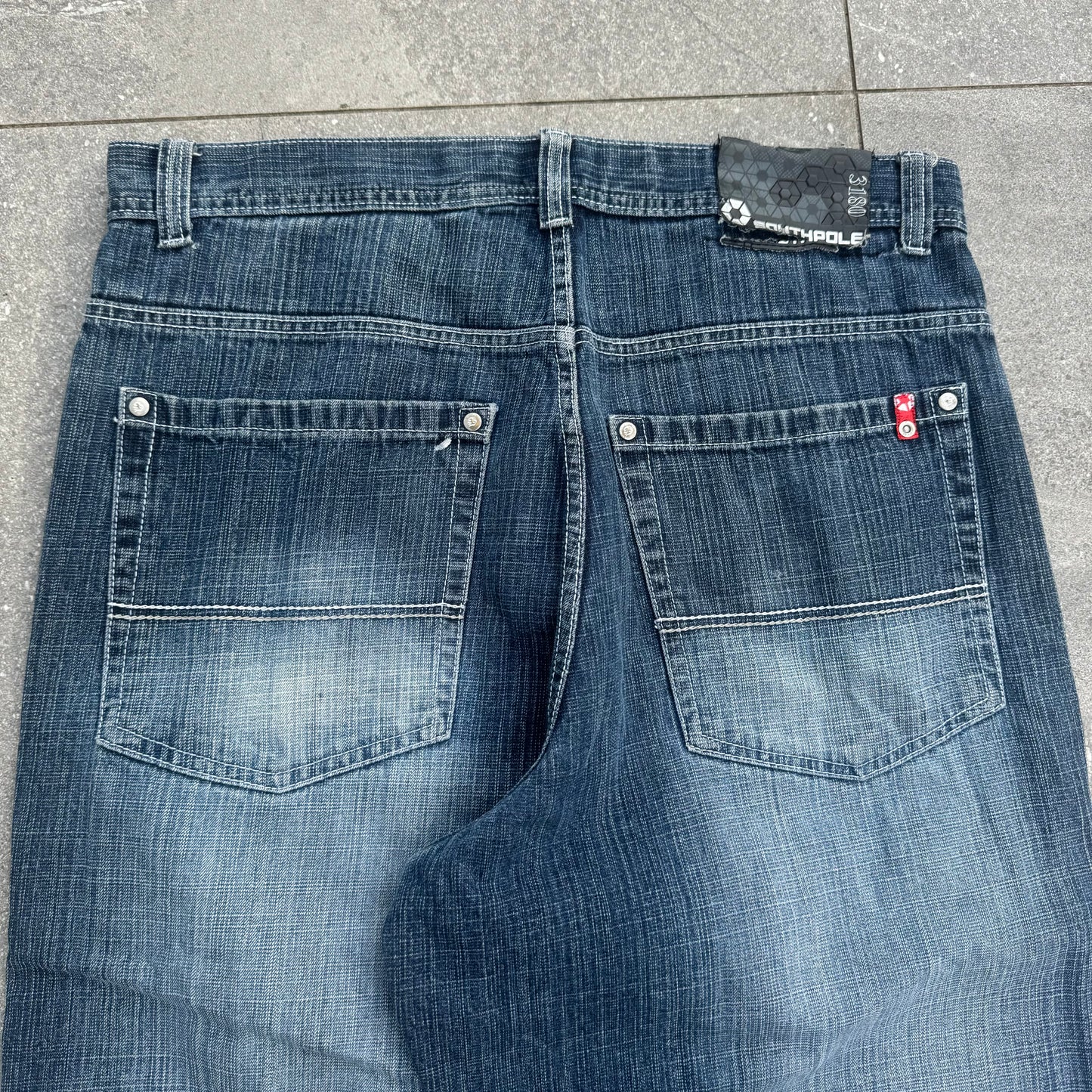 REDTABSSSSSS!!!! - 36x33”