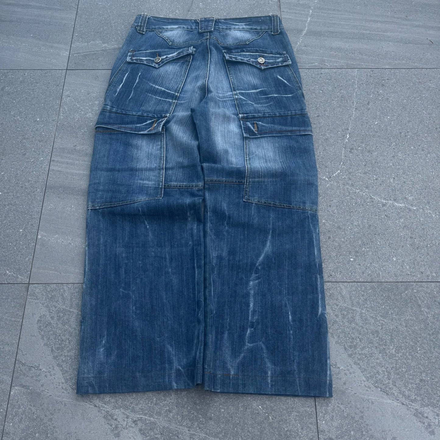 HARDDDDD OVERWASHED WIDELEG BOOTCUT CARGOS - 34x30”