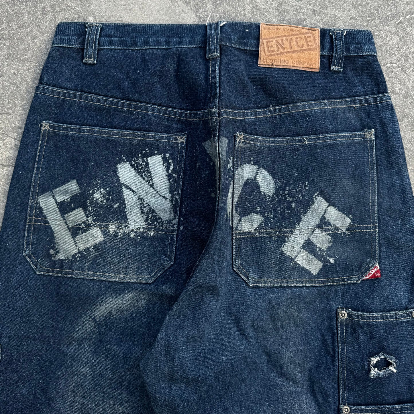 fat enyce 3/4 jeans - 32x23”