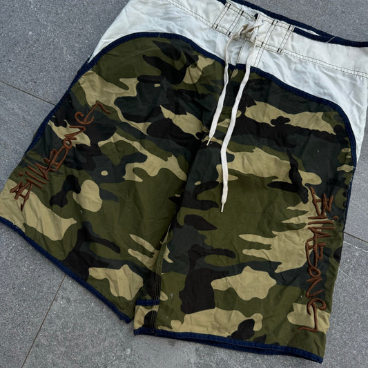 billabong boardies - 36x13”