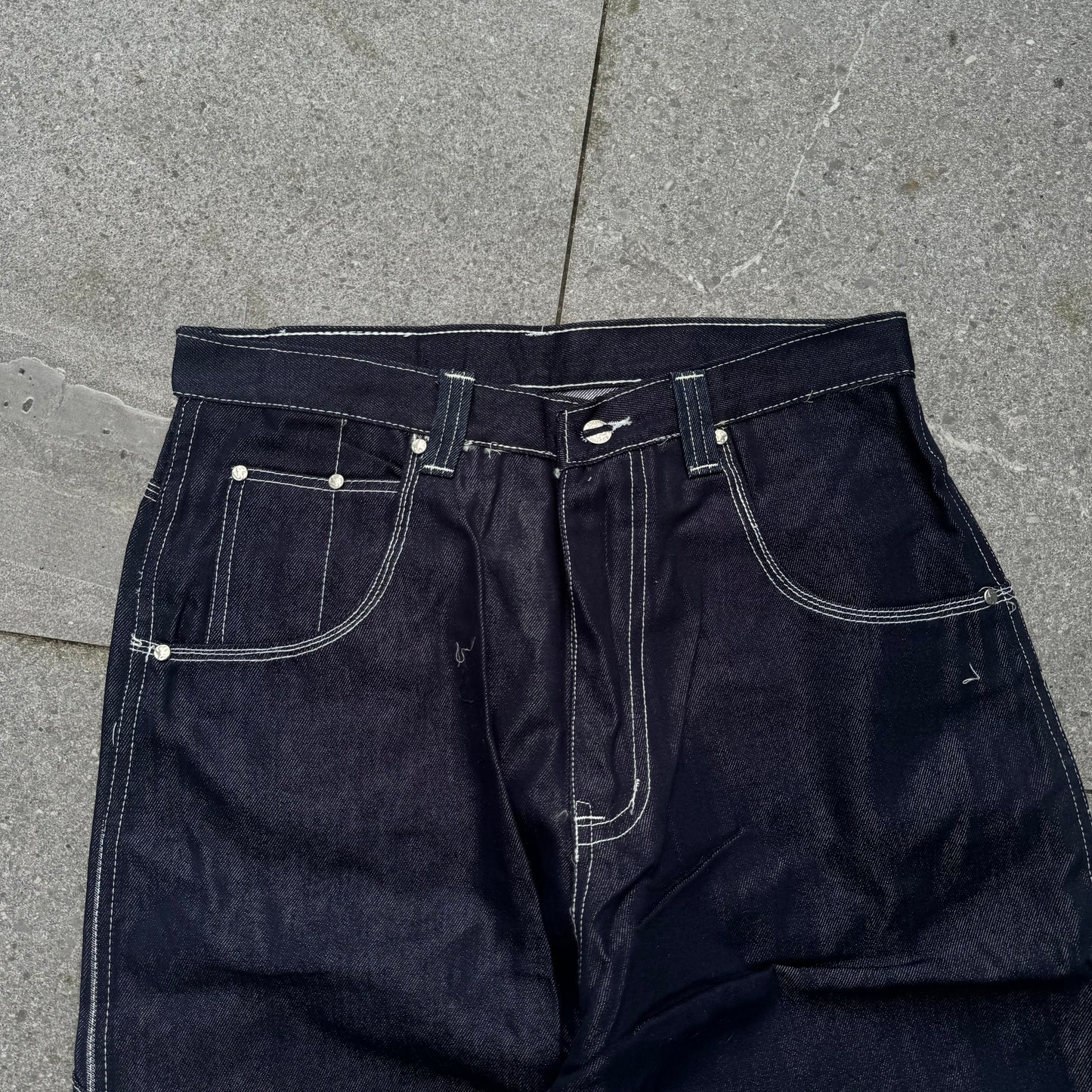 it’s so late and my eyes are wanting to close 33x30” southpole haha