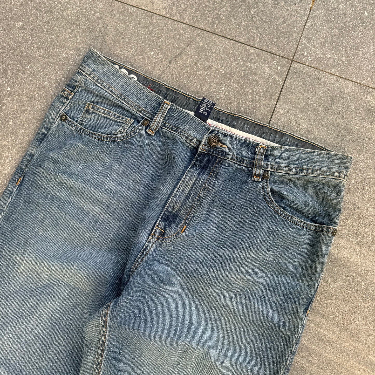 ecko jeans - 36x32”