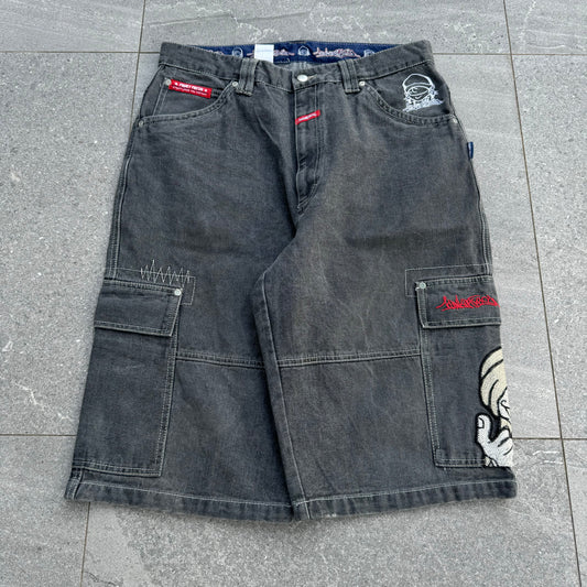 insane bboy jorts - 35”
