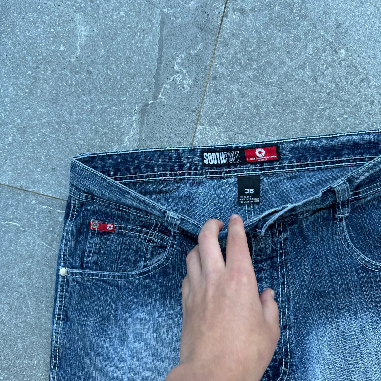 clean redtabs - 36x14”