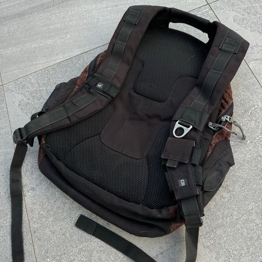 2000s oakley boardbag