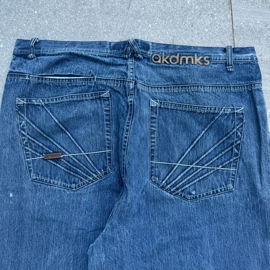 akademiks jeans - 38x33”