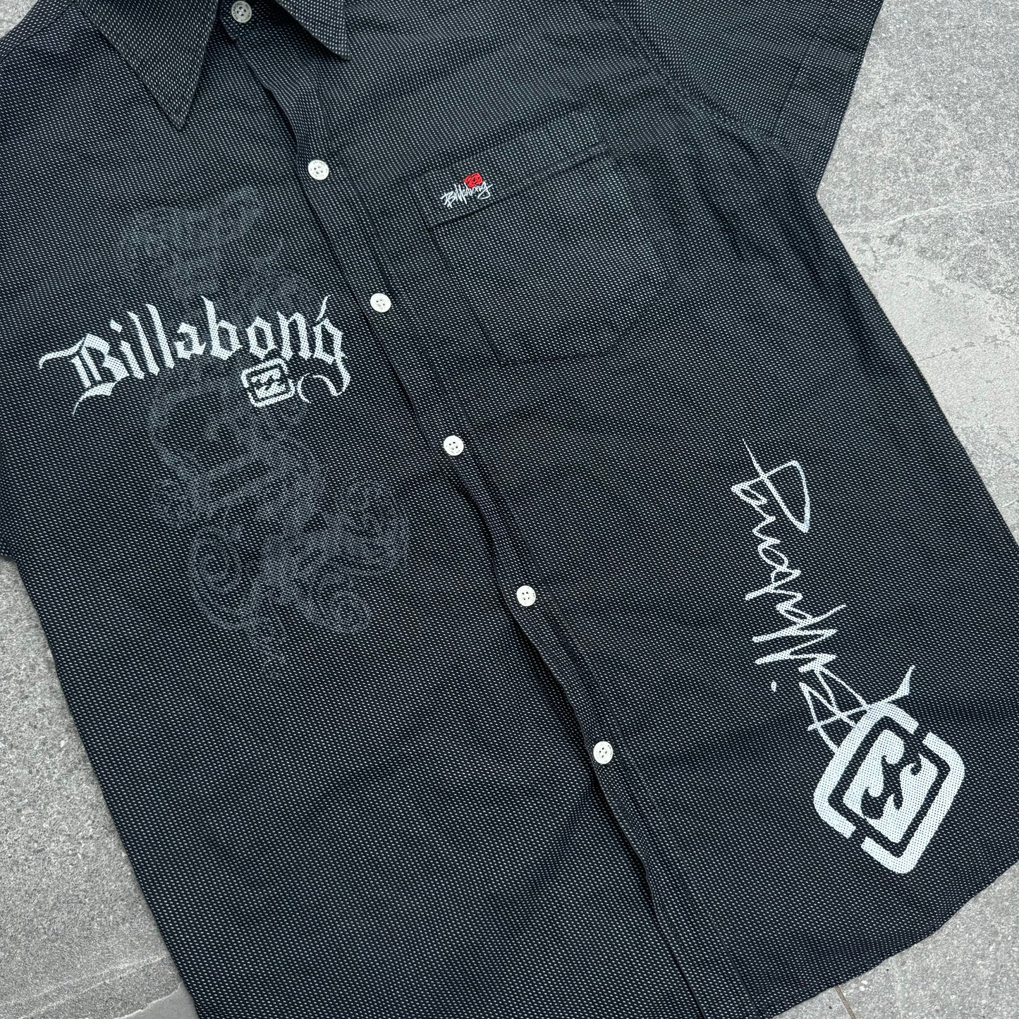 billabong shirt - M/L