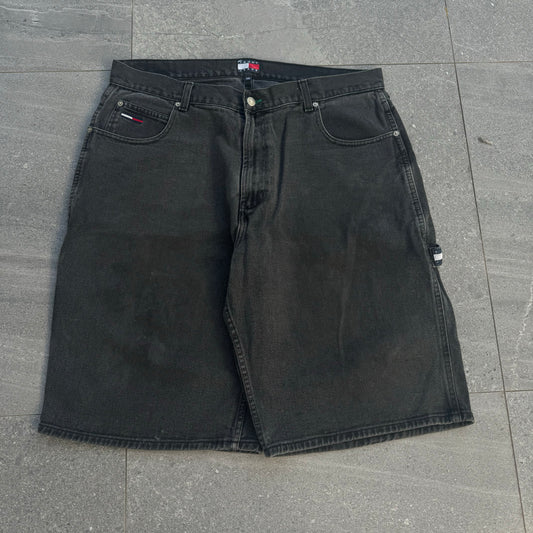 tommy jorts - 38x13”