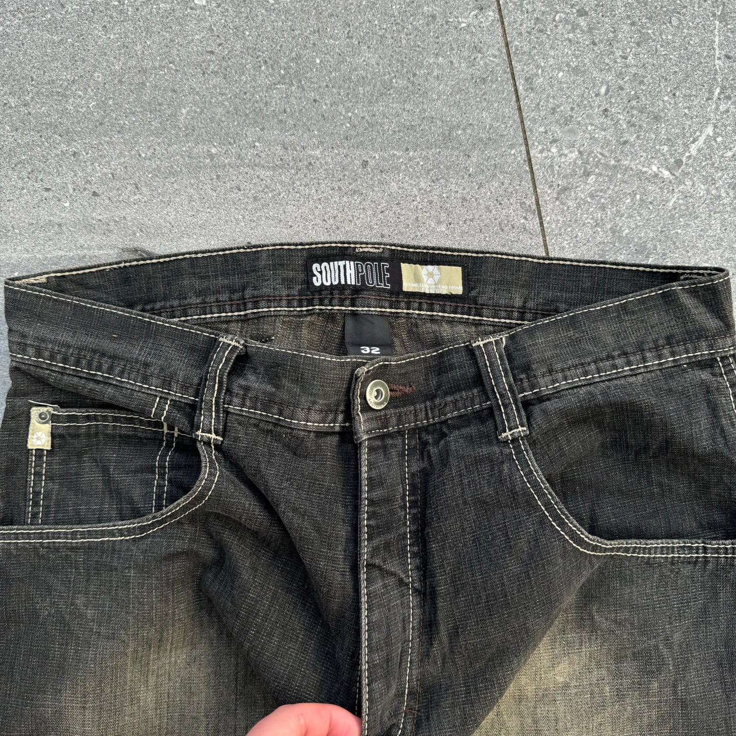 grail sand fade southpoles - 34x30”