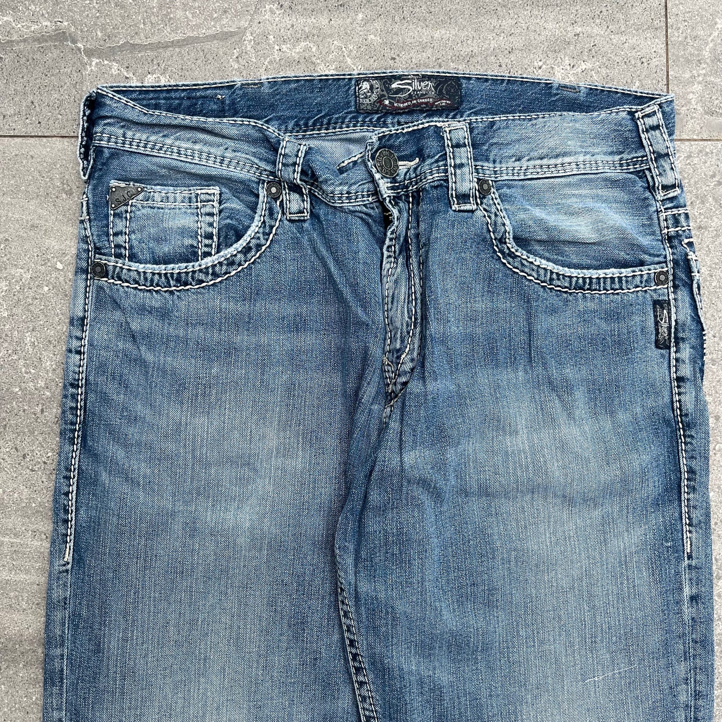 most underrated jean brand everrrrr…. silver bootcuts - 34x32”