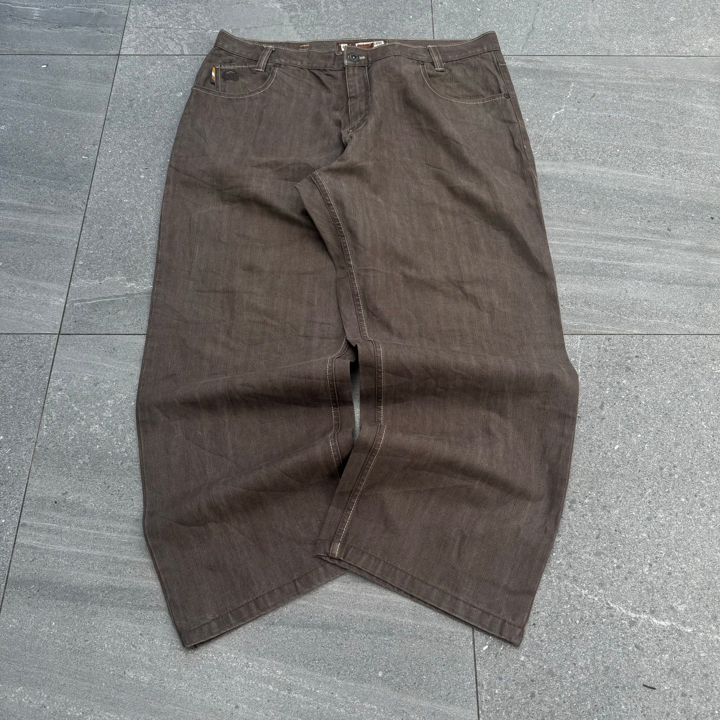 gloriously fat mecca jeans 🍫 (rare) - 40x32”
