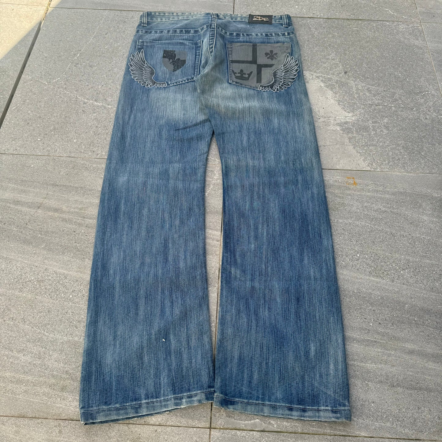 2be bootcuts - 37x34”