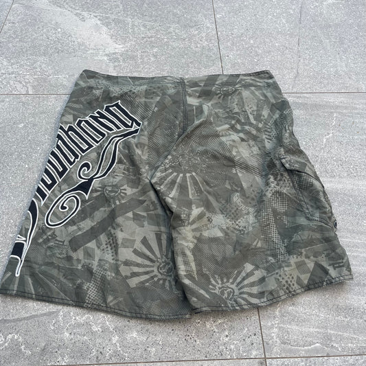 billabong spellout boardies - 36”