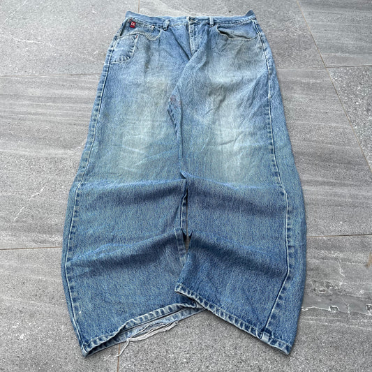 mecca dnm - 34x33”