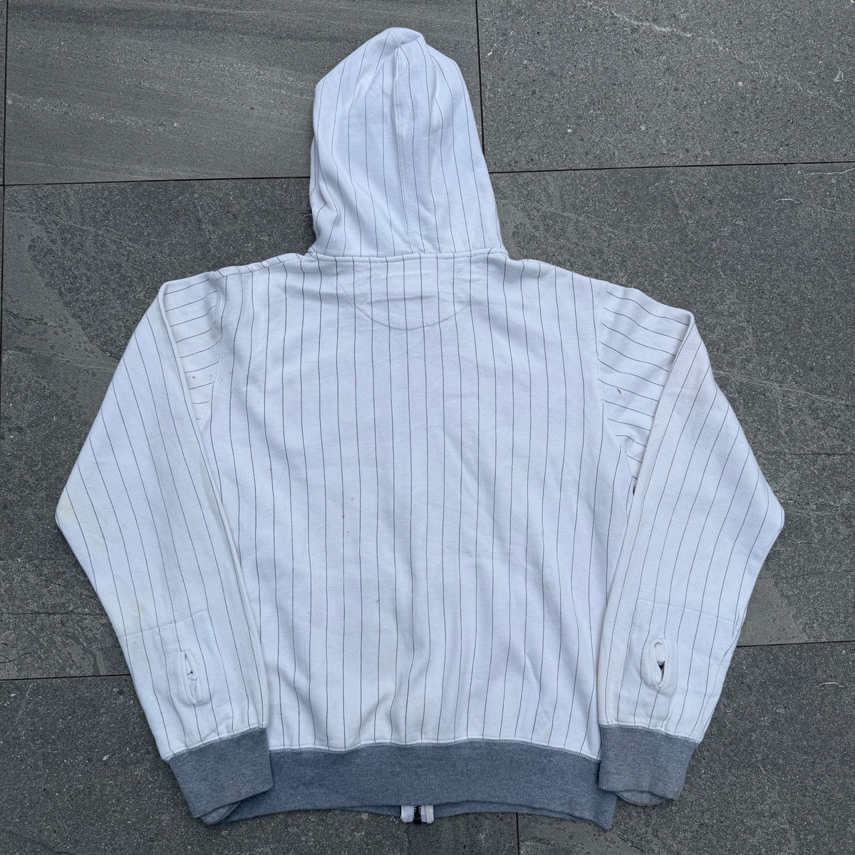 GRAAAAILLLLLL pinstripe felt billabong zipup - L