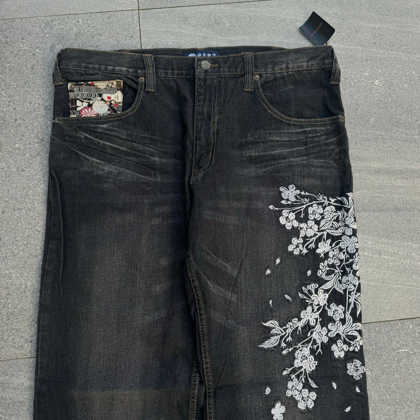 gorgeous koi carp jeans - 38x34”
