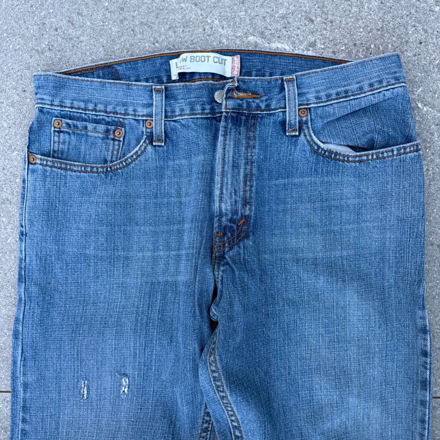 nice lil 527 pair - 33x30”