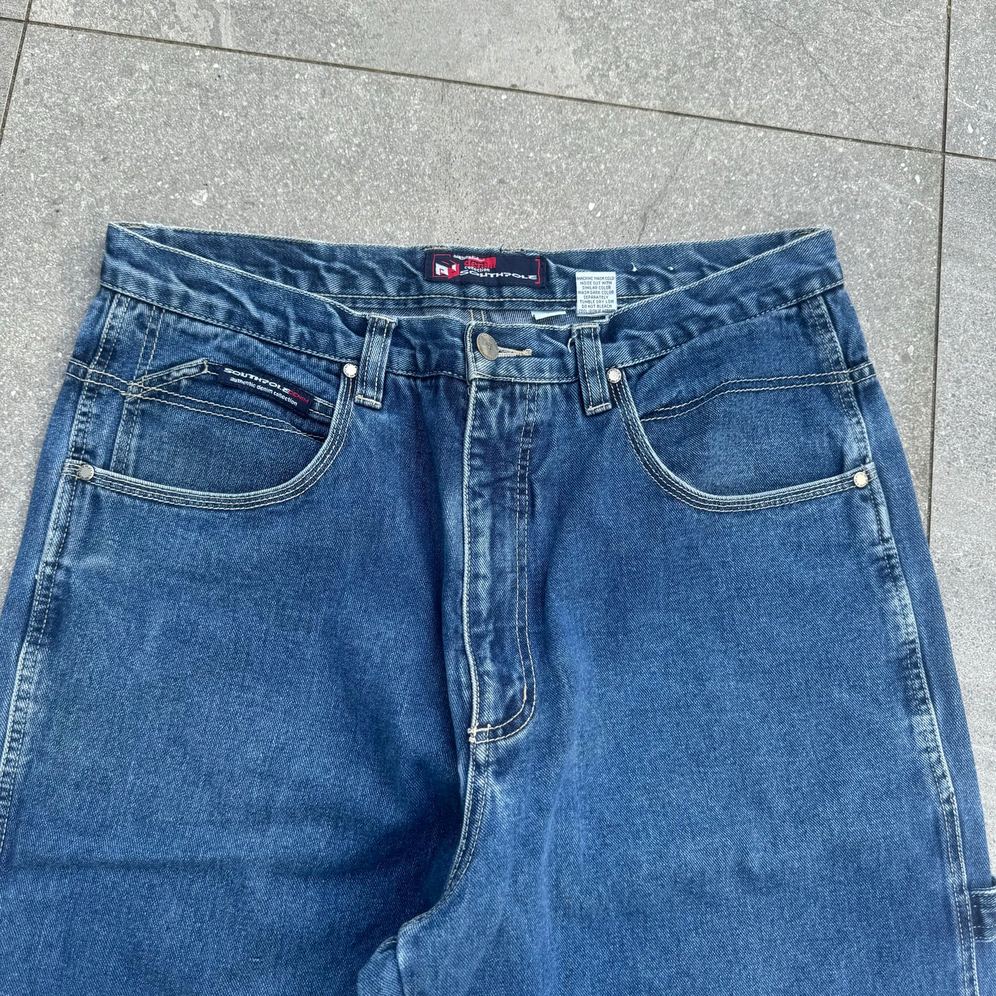 OG 90s southpoles - 36x30”