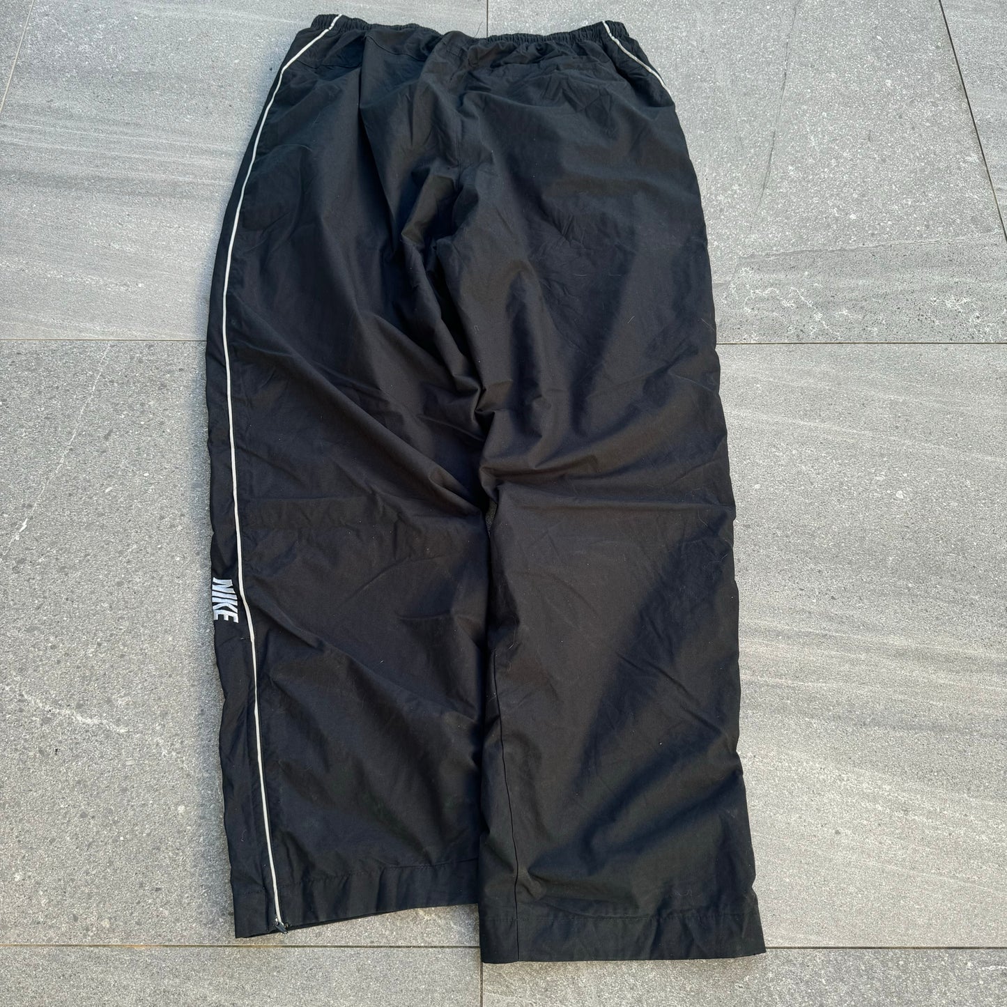 OG nike trackies (nice ass fit) - XL