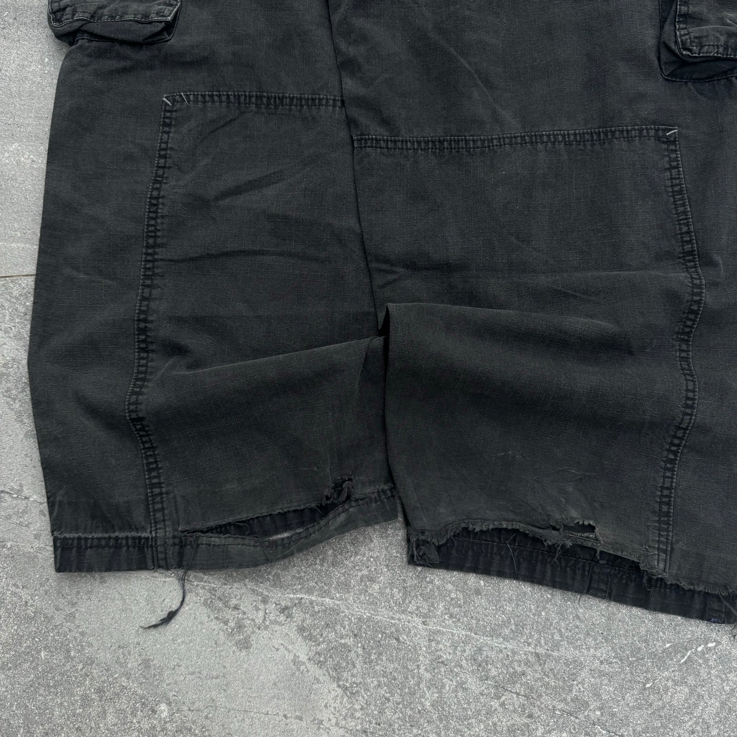 super rare southpole cargos - 40x32”