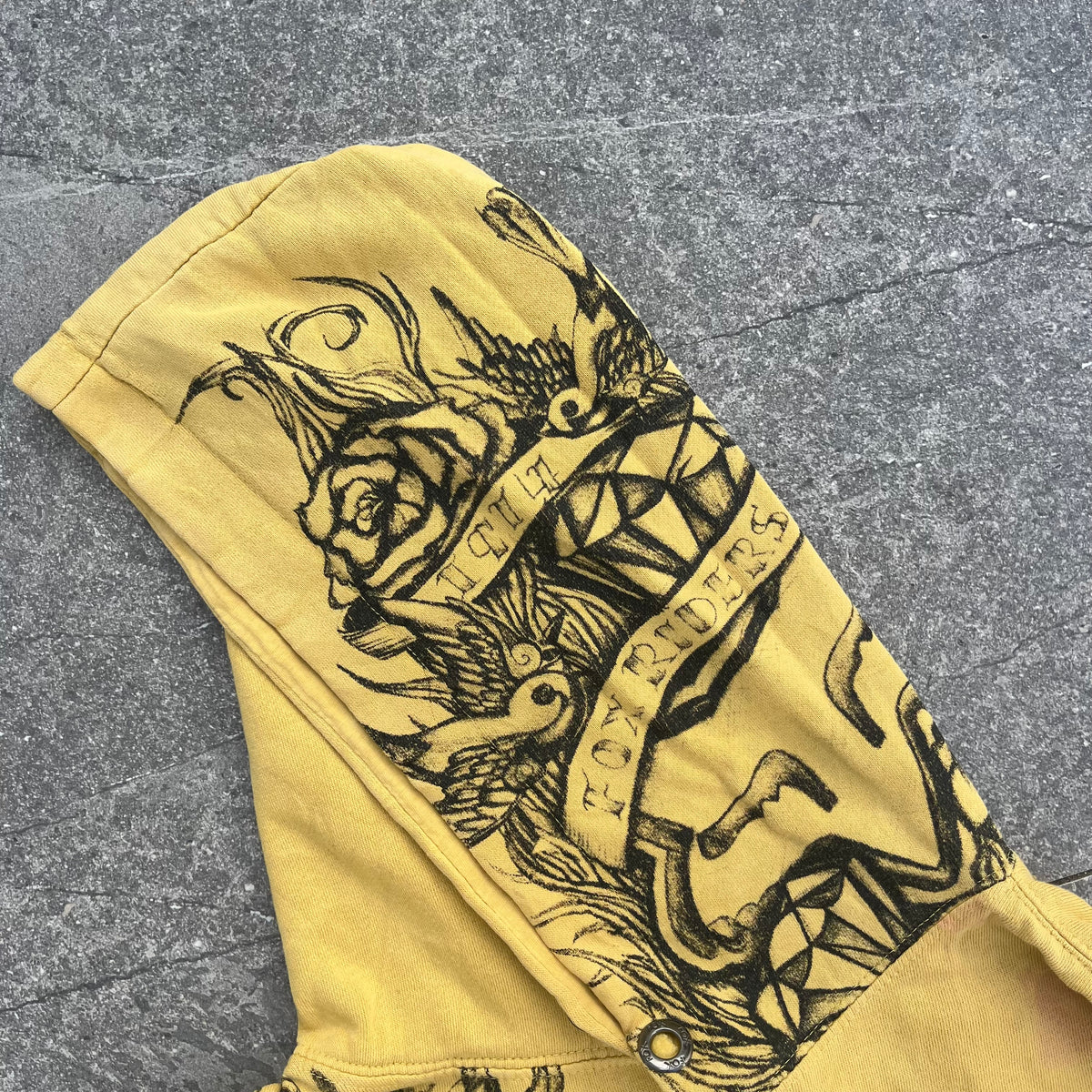 insane fox hoodie - S/M