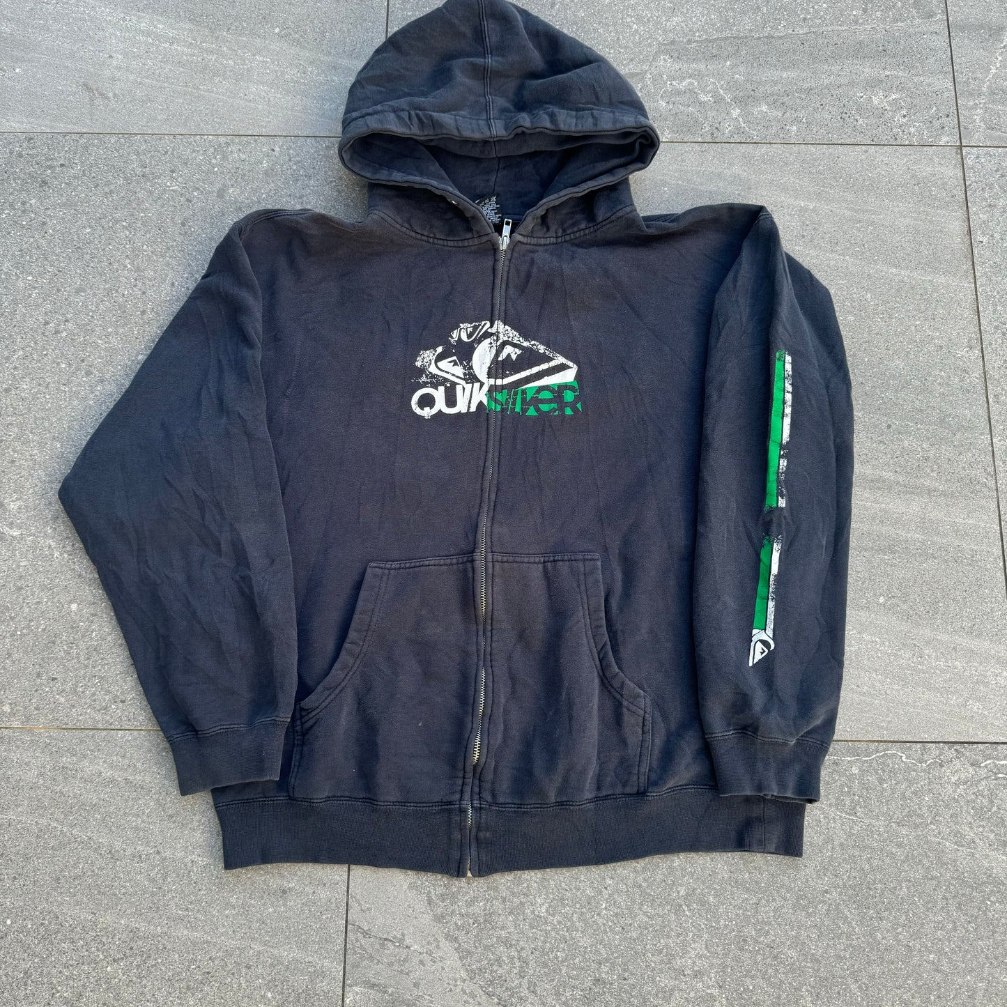 quiksilver hoodie - M