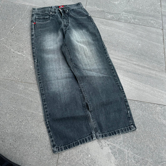 rare back hit southpoles - 30x29”