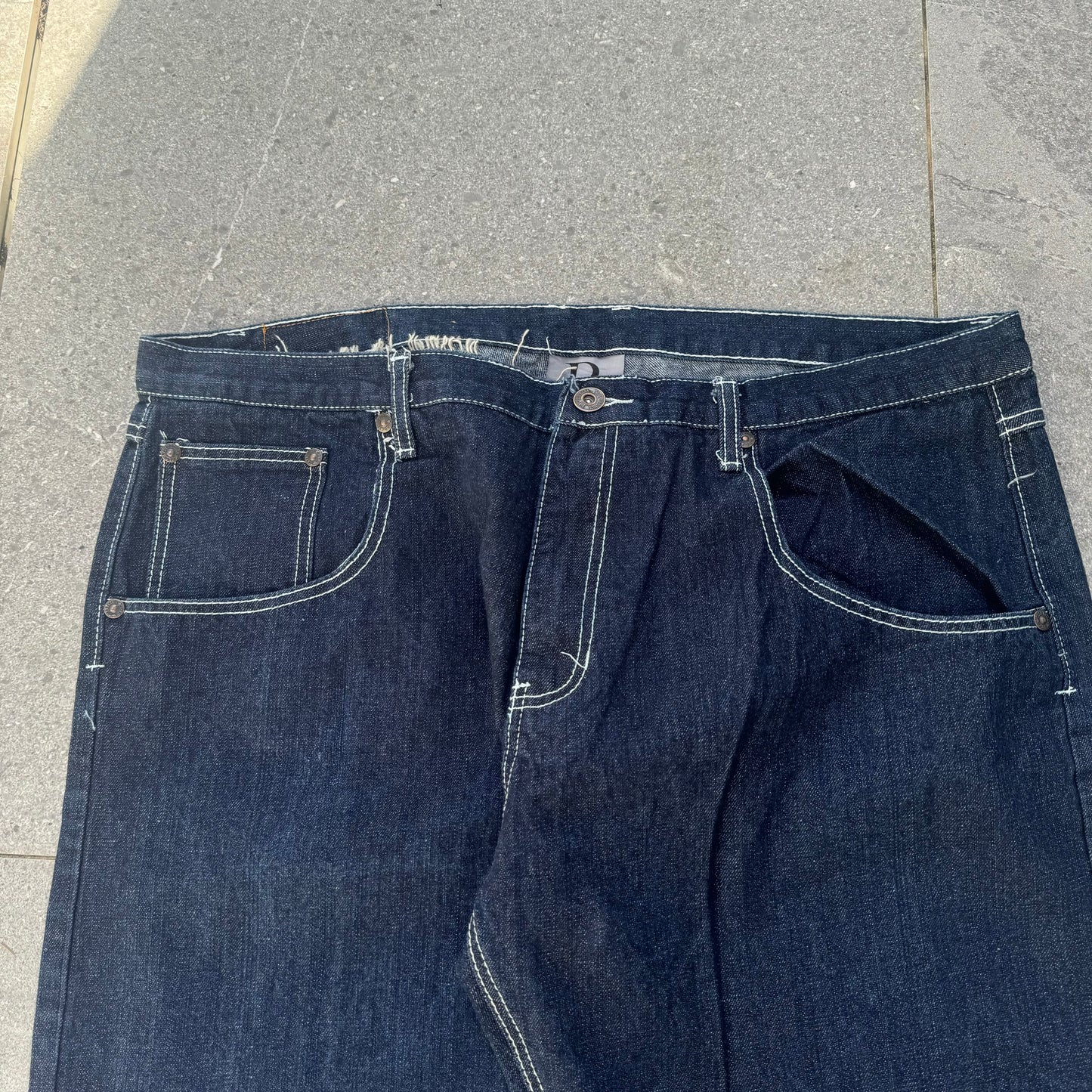 pag rocawear jeans - 42x31”