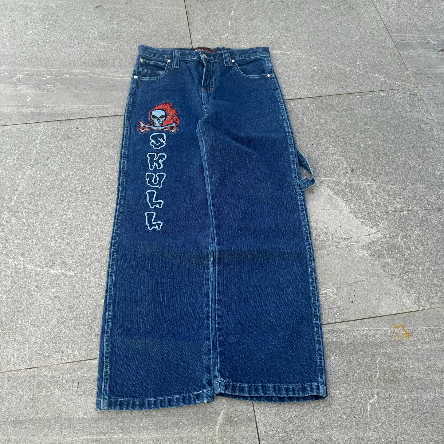 skull jeans - 30x27”