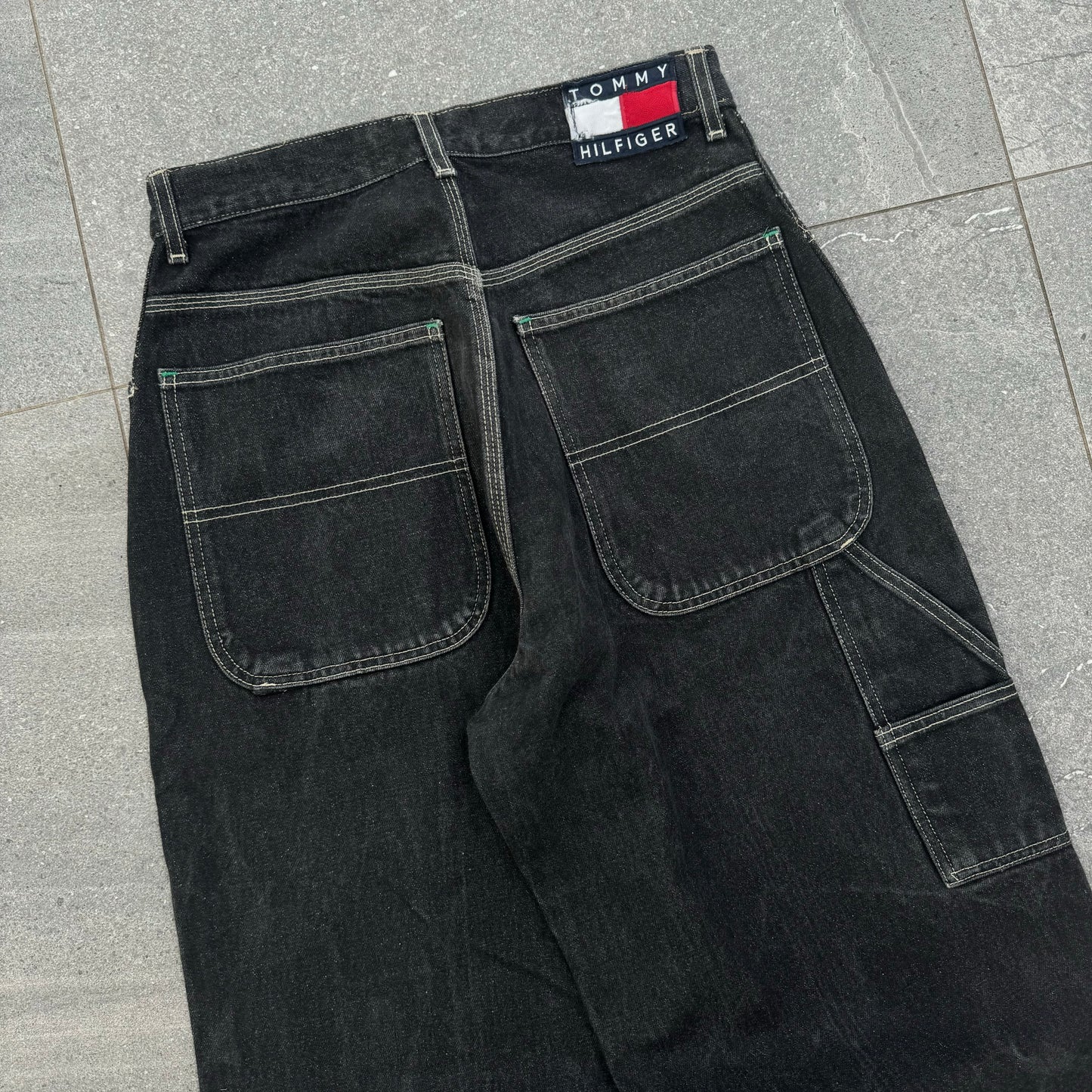 goated tommy jeans - 29x31”
