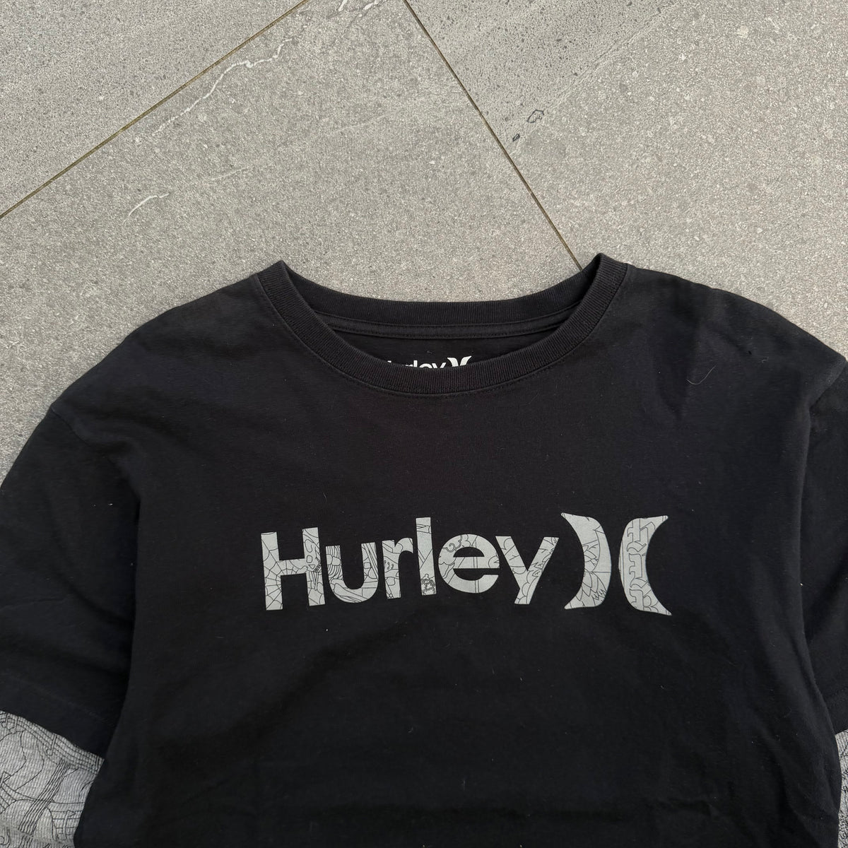 hurley layered thermal longsleeve - L