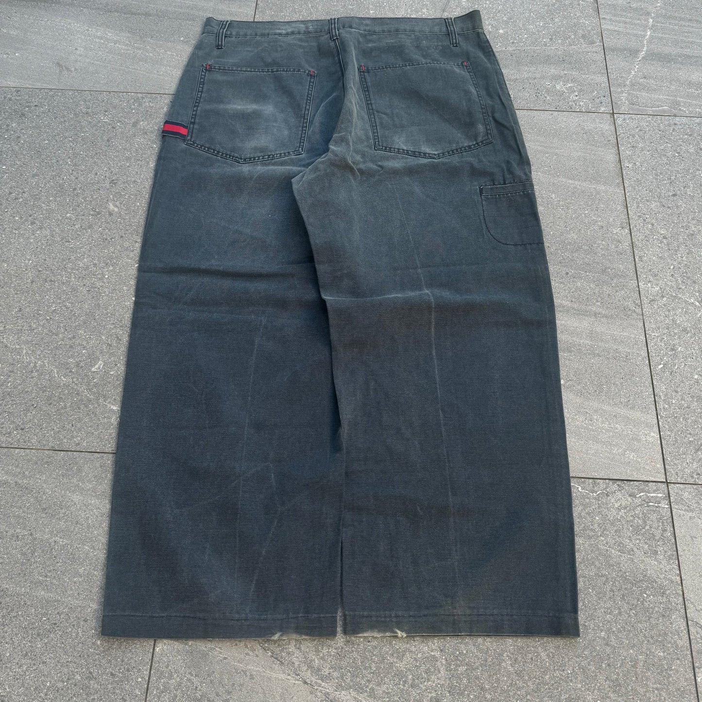 fat mechanic style hilfigers 38x28”