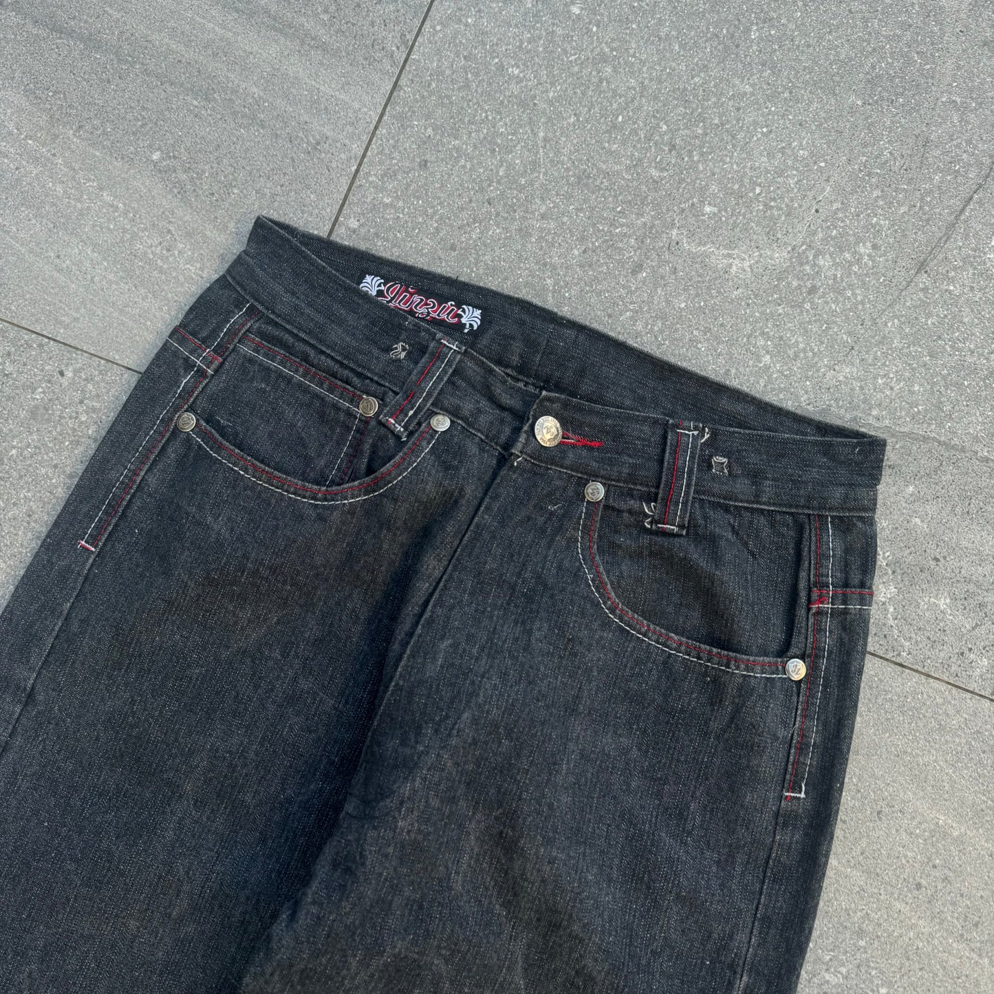 jinzu jawns - 30x30”