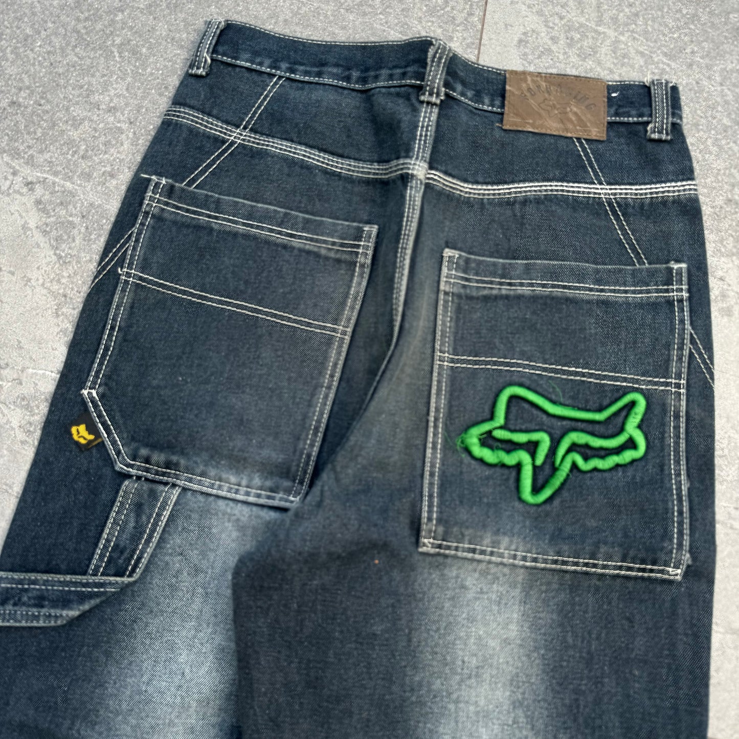 sexy fox jeans - 32x30”