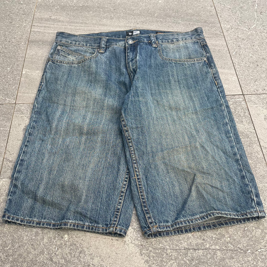 tidy ripcurl jorts - 34x13”