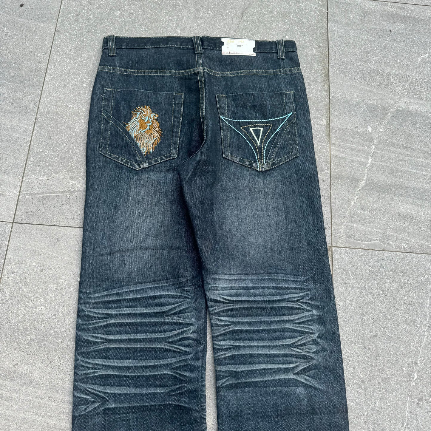 dragon front hit bootcuts - 33x27”