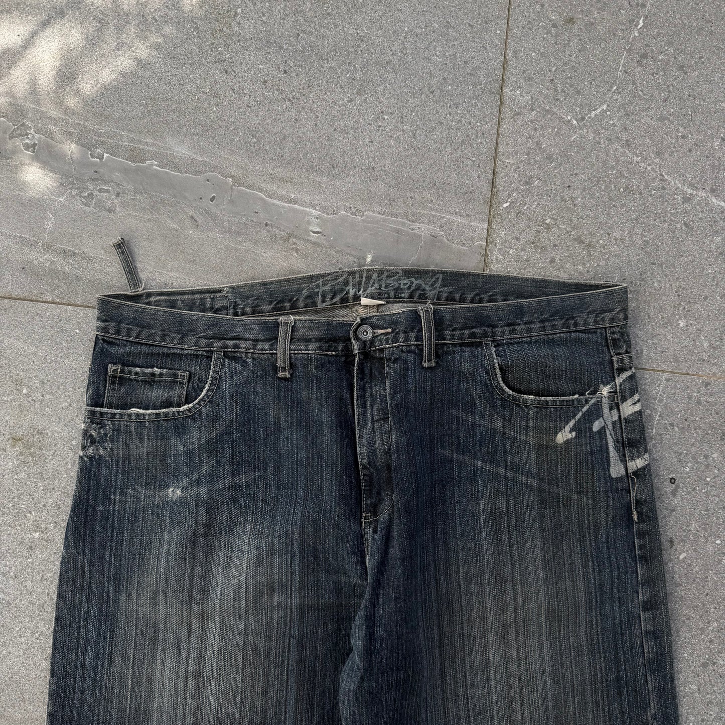 peak billabong faders - 42x33”