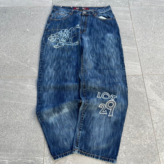 lot 29 acid streak cartoon jeans - 34x32”