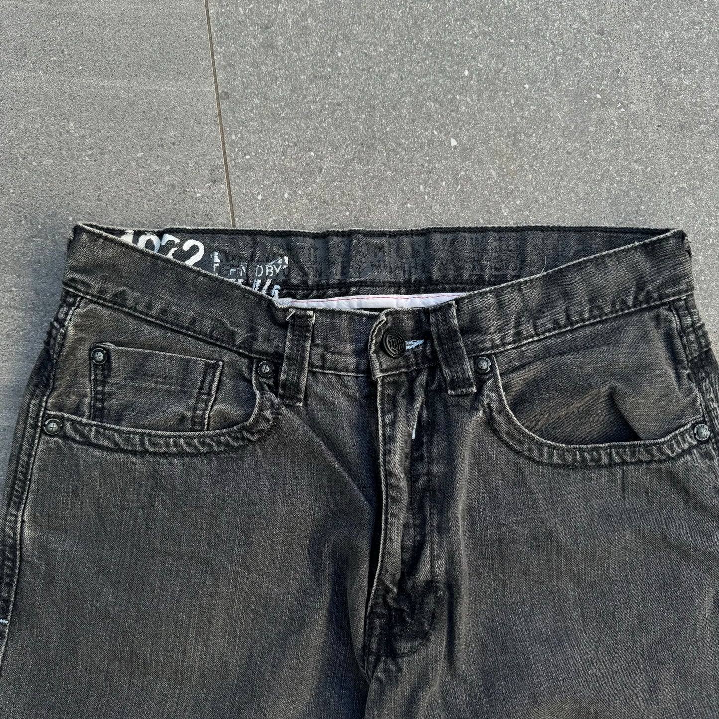 sexiest ecko jorts - 35x14”